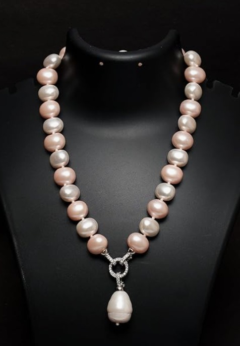 KRySt Sweet Surprise: Elegant Fusion Necklace with Egg-Shaped Shell Pearl Necklace with Detachable Locket - Image 5